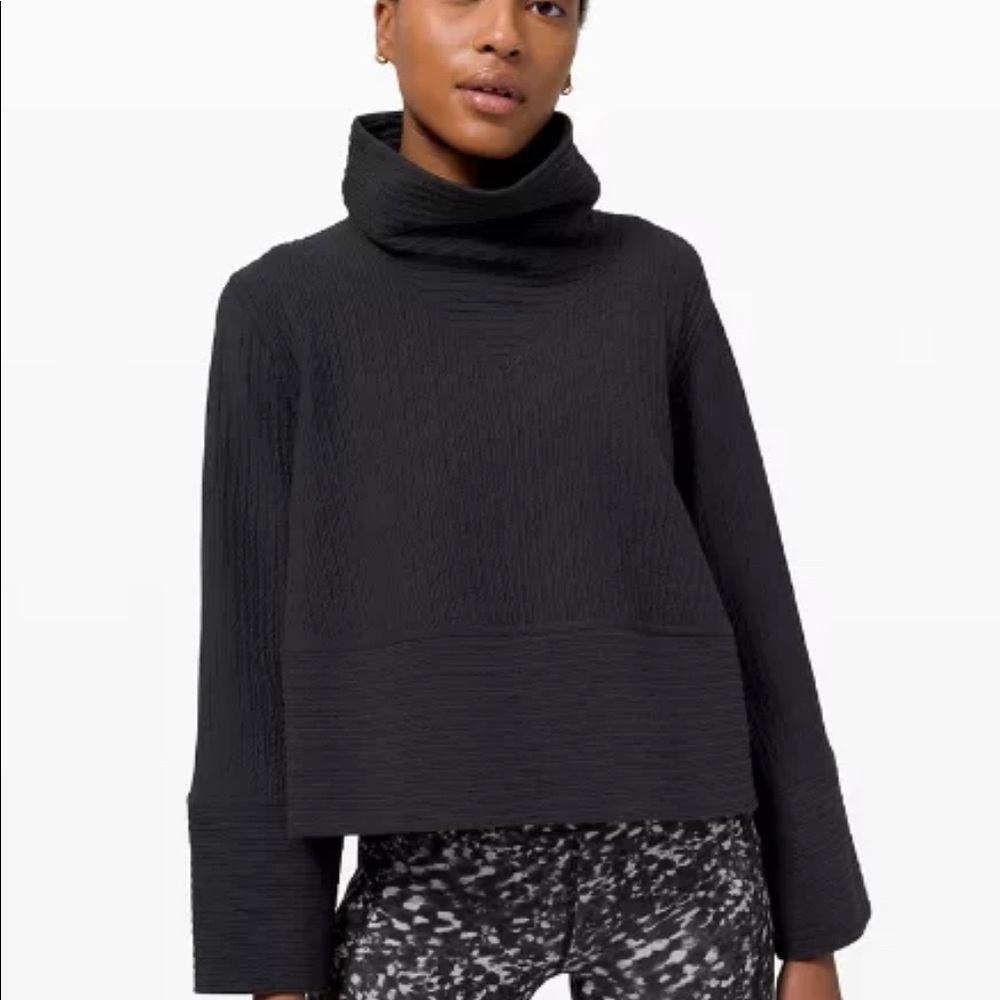 Lululemon retreat yourself pullover